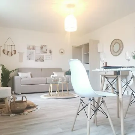 Le Bohemien *studio 30m²*wifi*parking Prive*calme *